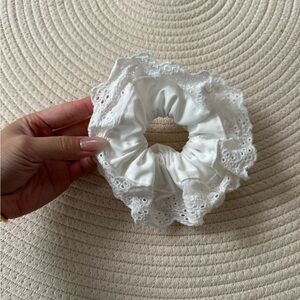 White Lace Scrunchie